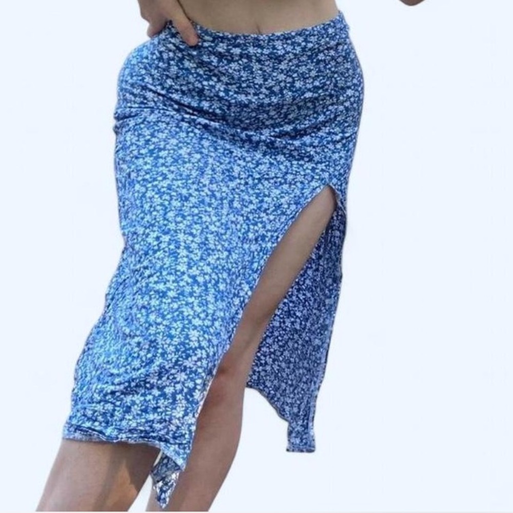 🦋 NWOT Free People Ditsy Blue Floral High Thigh Slit Flowy Midi Skirt 🦋